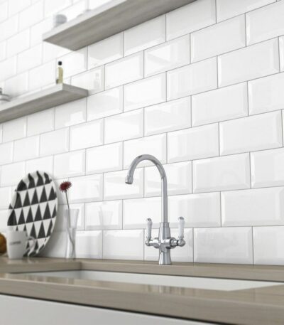 Revestimento Branco Brilho Biselado 10x20 - Emisan